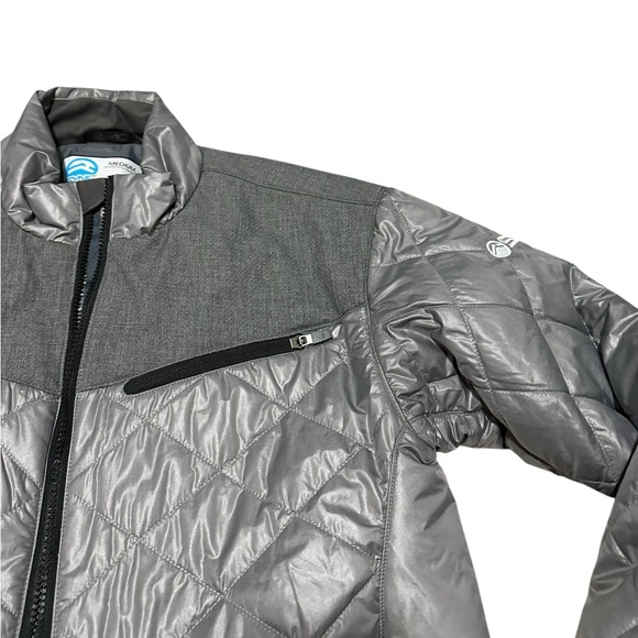SYNC performance puffer jacket - Picture 3 of 7